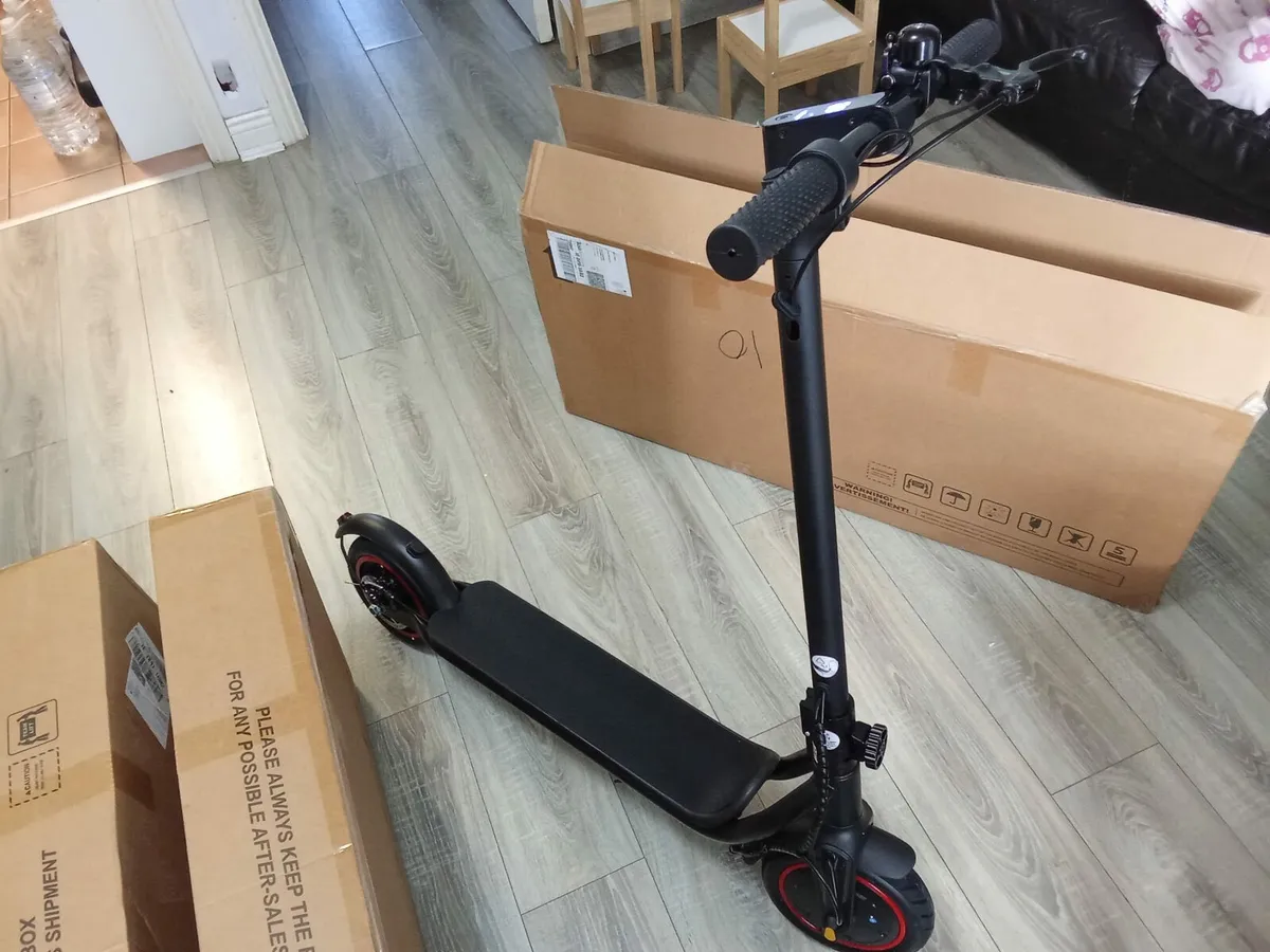 Electric scooter - Image 1
