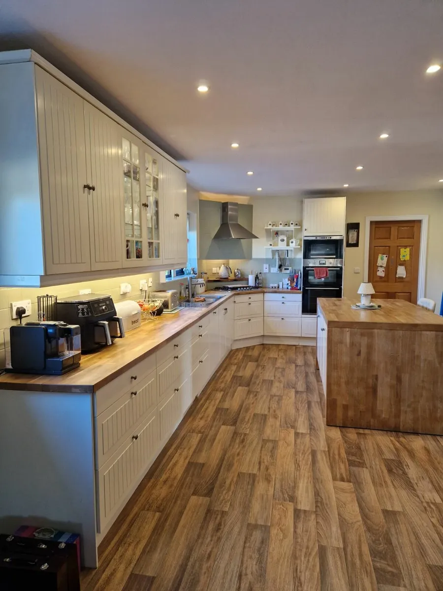 Kitchen For Sale - Image 2