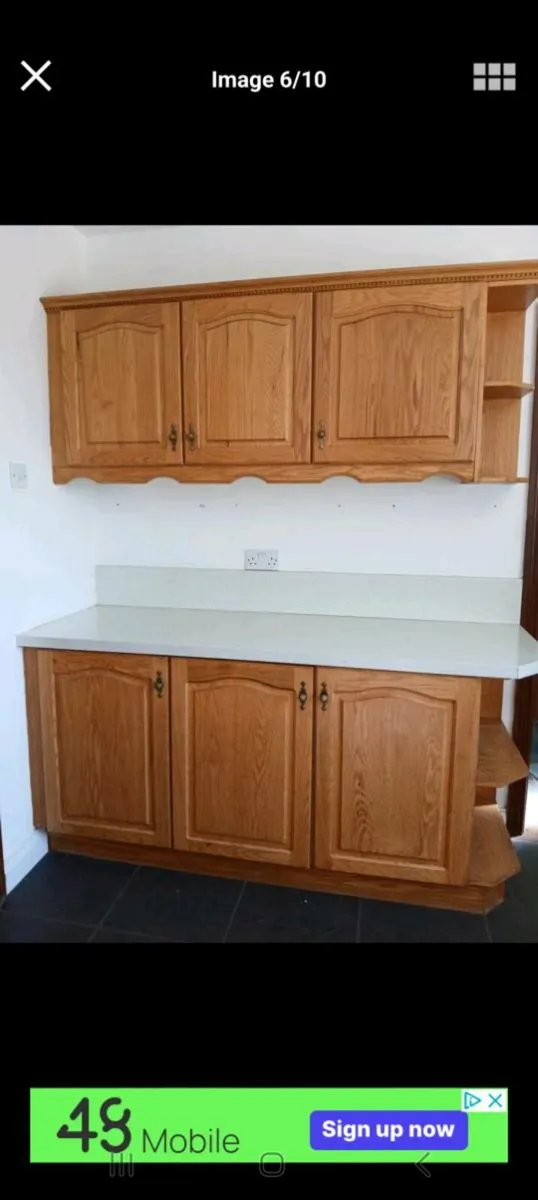 Solid oak kitchen - Image 1