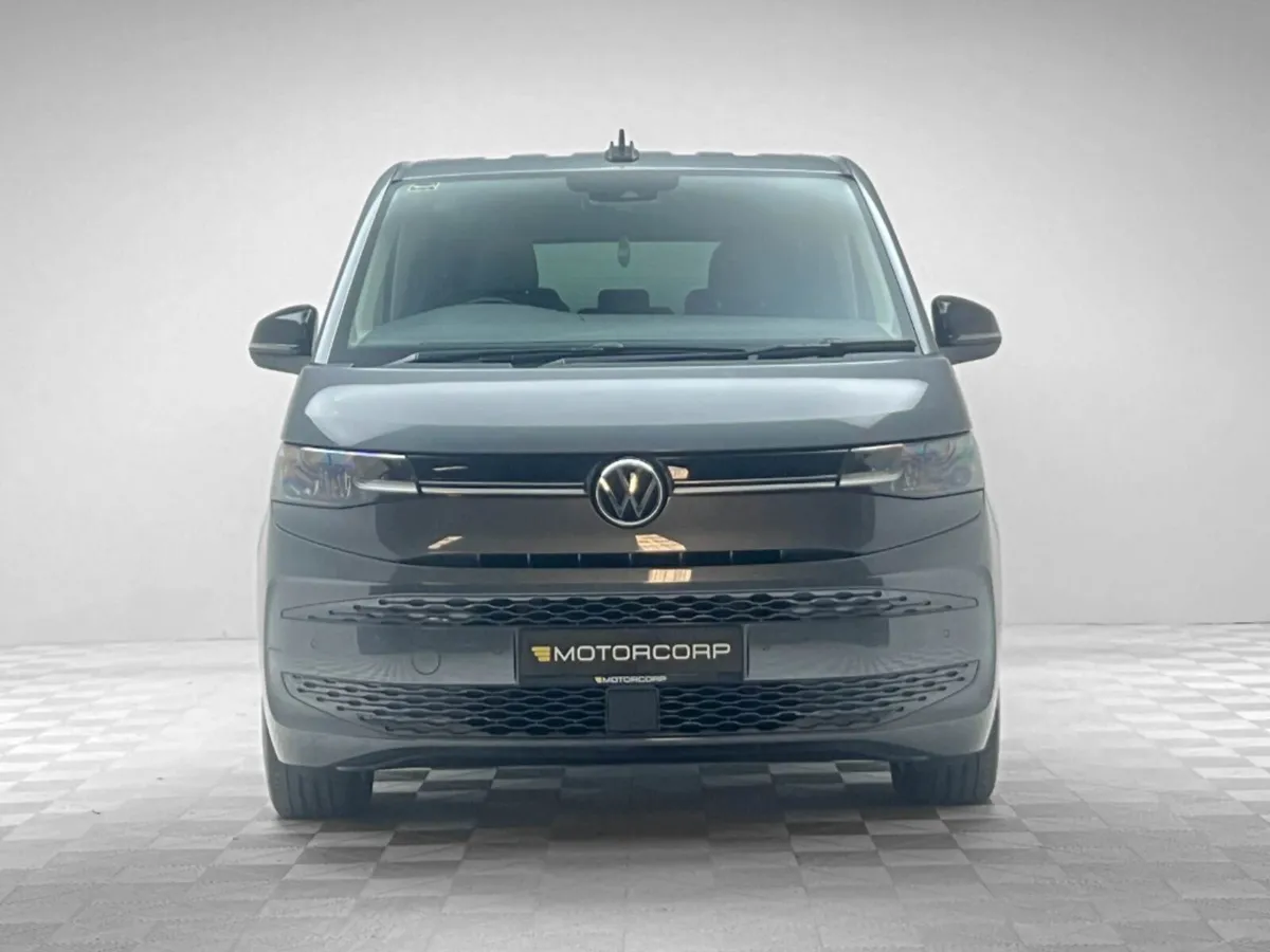 Volkswagen Multivan LIFE 1.4 TSI PHEV LWB DSG MPV - Image 2
