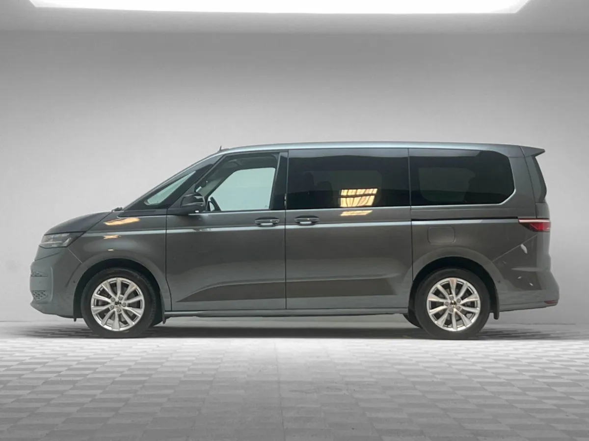 Volkswagen Multivan LIFE 1.4 TSI PHEV LWB DSG MPV - Image 4