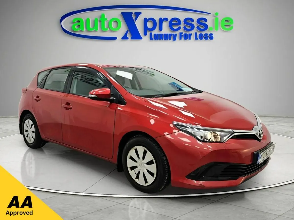 Toyota Auris 1.4d Terra - Image 1