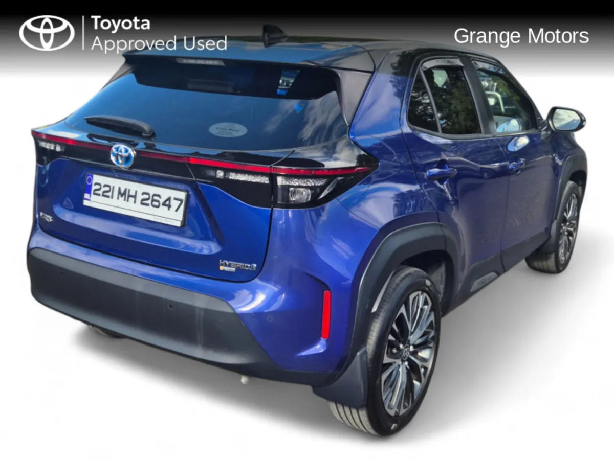 Toyota Yaris Cross 1.5 HYBRID SOL 5DR - Image 3