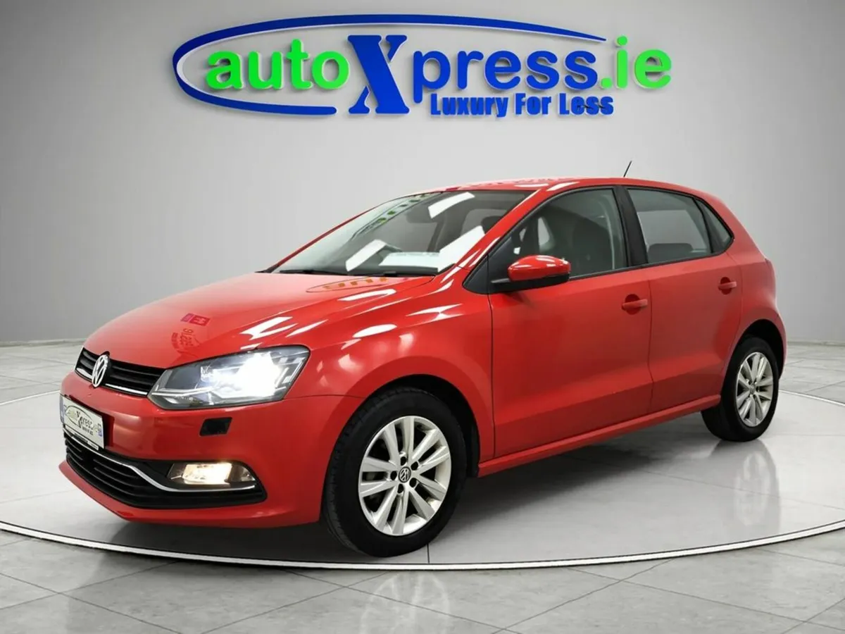 Volkswagen Polo 1.2 TSI Automatic, Reversing camer - Image 3