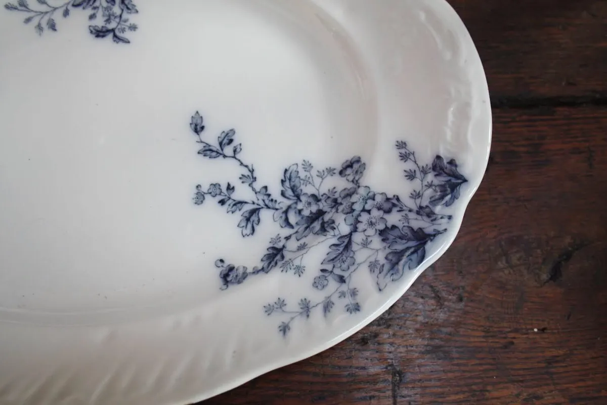 Set of Two Antique Platters - Image 4