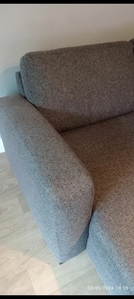 4 Seater Couch - Image 4