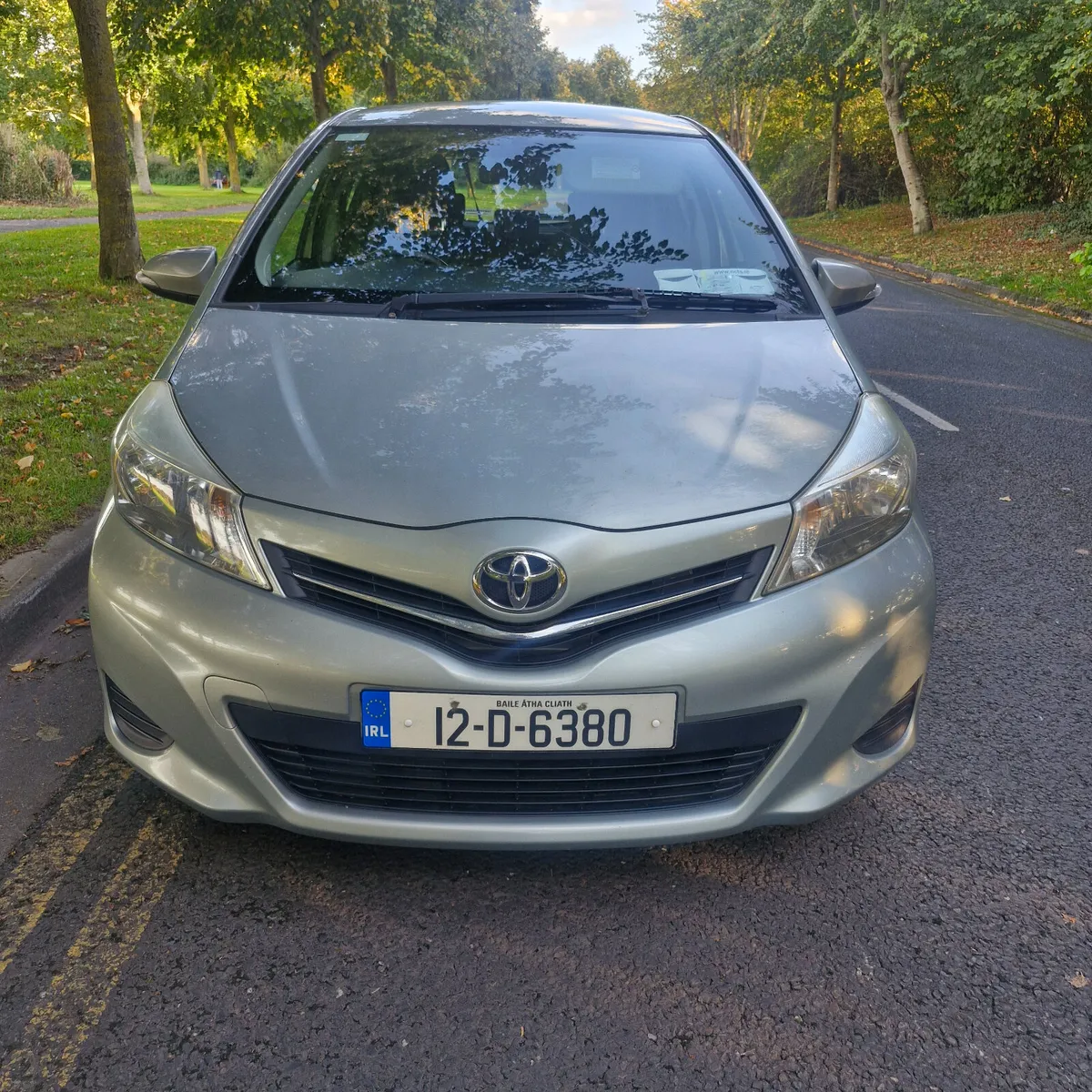 Toyota Yaris Reverse camera Low KMs 2012 - Image 3