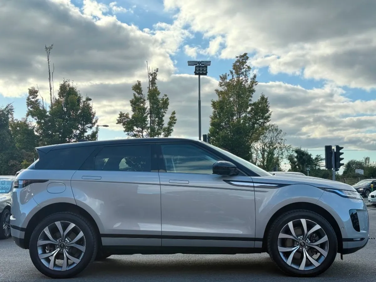 Land Rover Range Rover Evoque 1.5 Phev 300BHP Aut - Image 4