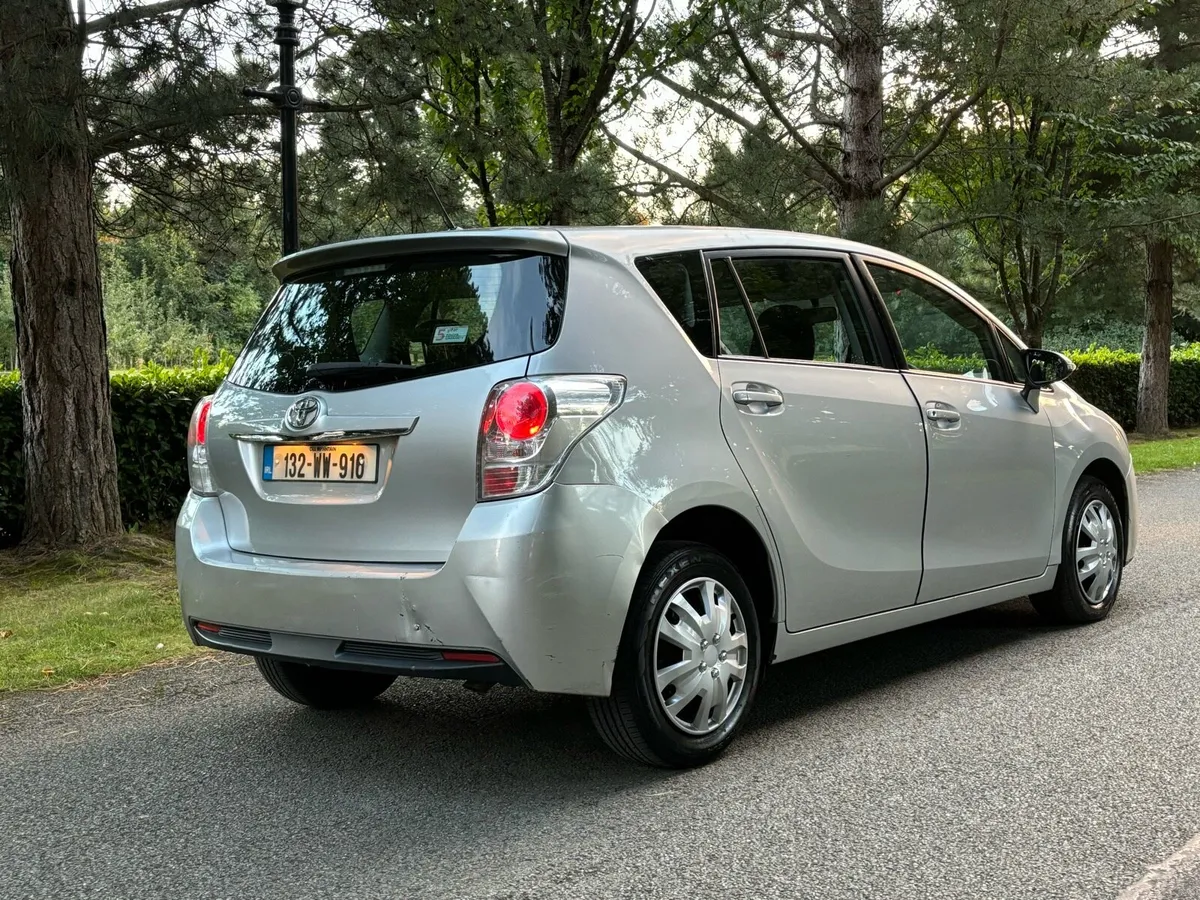Toyota verso 2013 nct 08/26 - Image 4