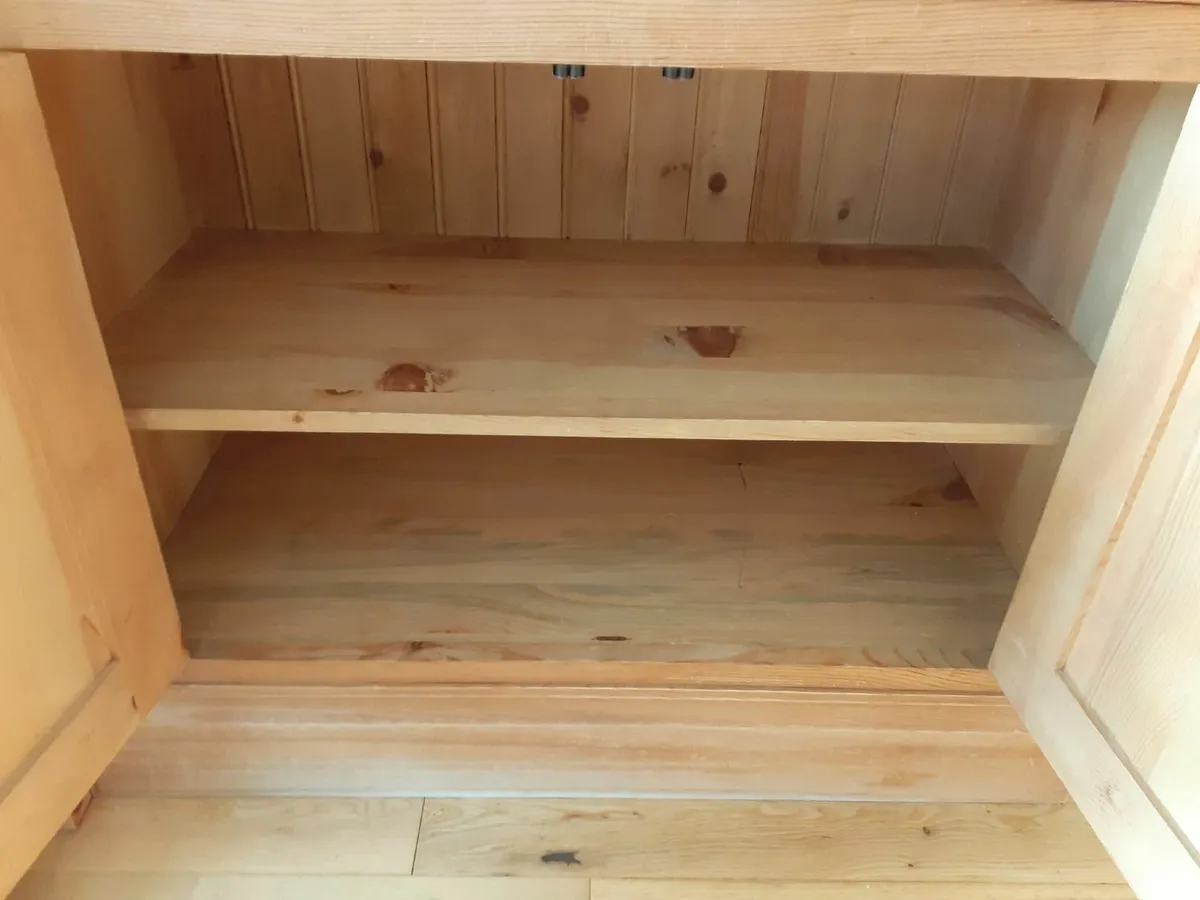 Sideboard - Image 2