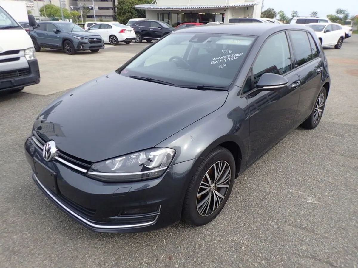 Volkswagen Golf 1.2 Highline 5Dr H/B Automatic - Image 2