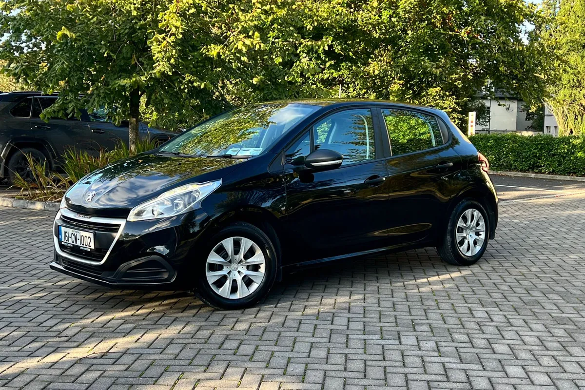 Peugeot 208 2016 1.6HDI nct 3/26 tax 2/26 - Image 1