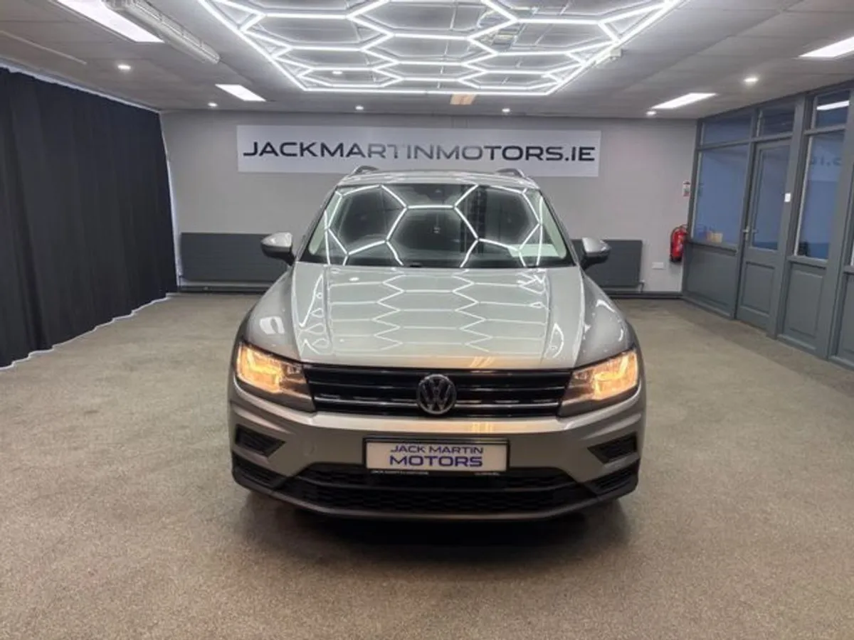 Volkswagen Tiguan SE R Line Alloys TDI - Image 2