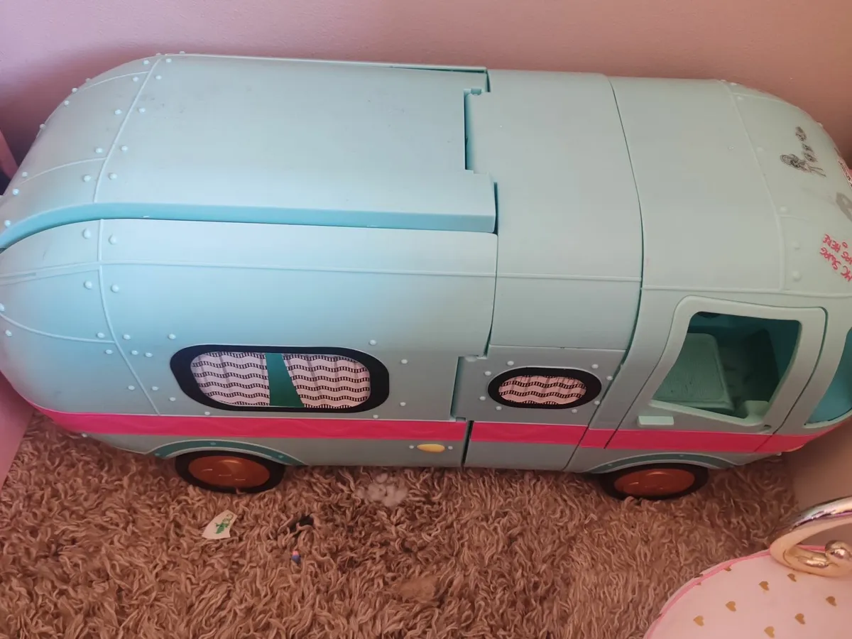 Dollhouse - Image 3