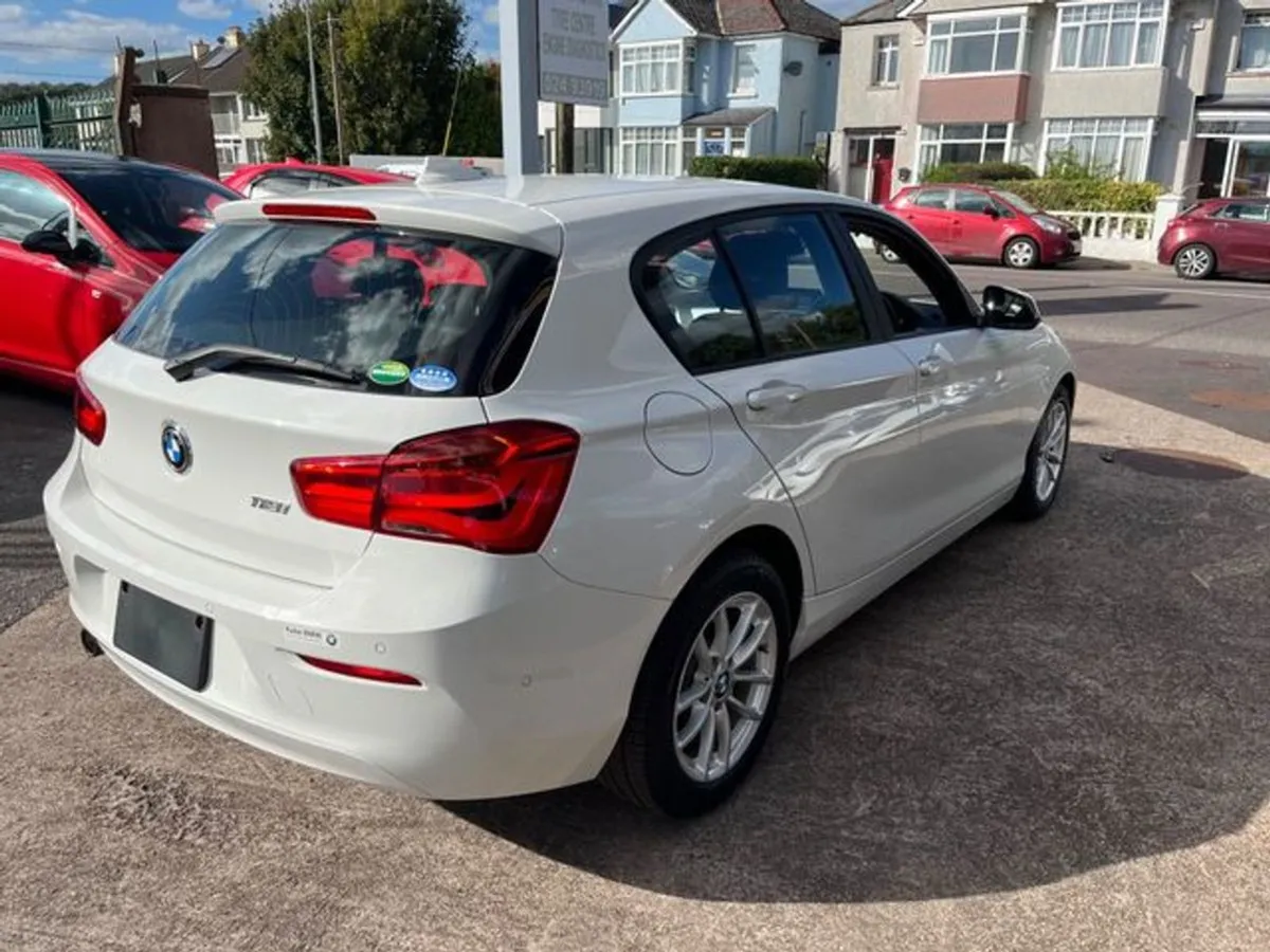 BMW 1 Series 118i - Image 3