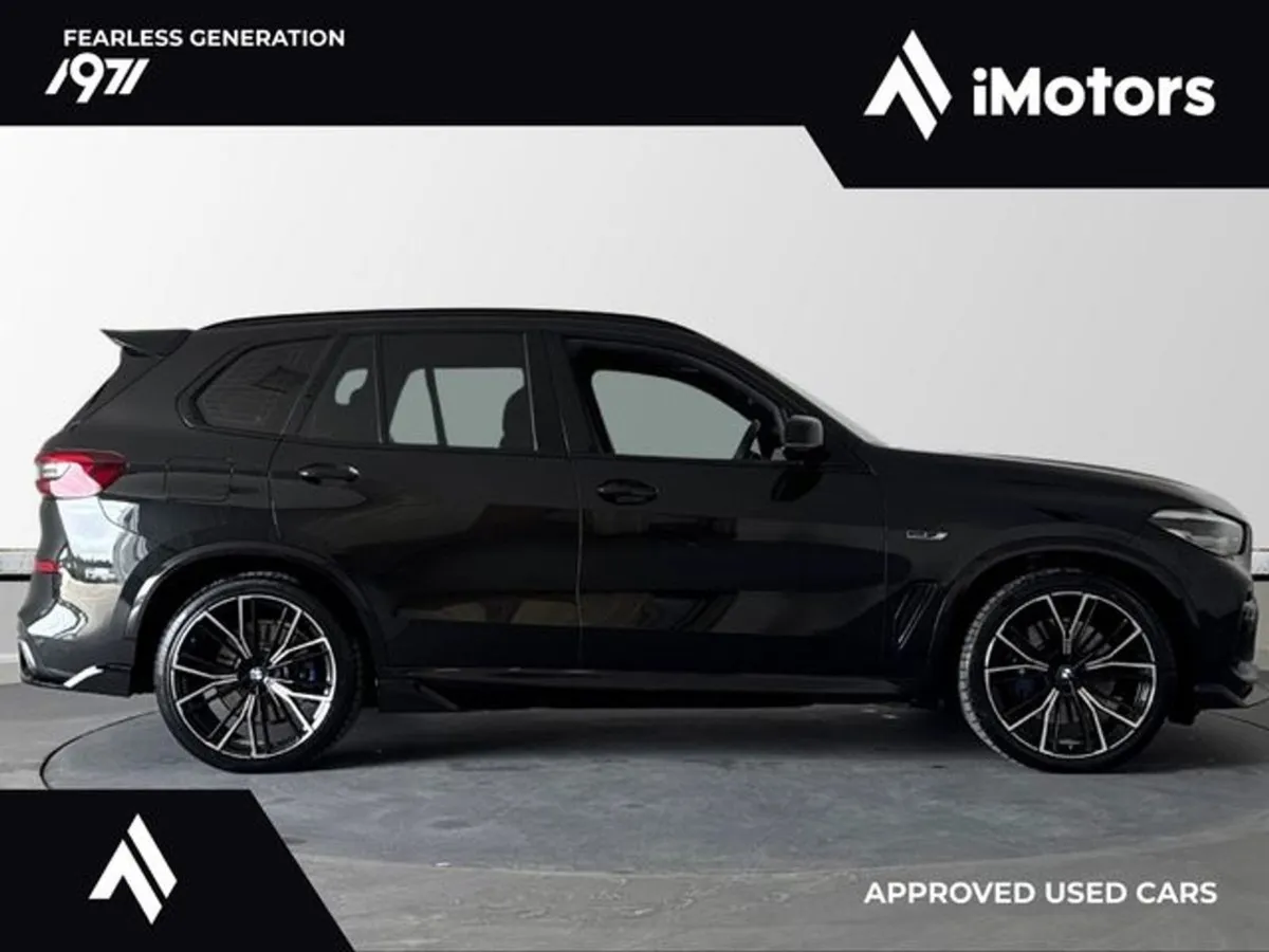 BMW X5 M-sport Xdrive 45E M Performance Styling - Image 2