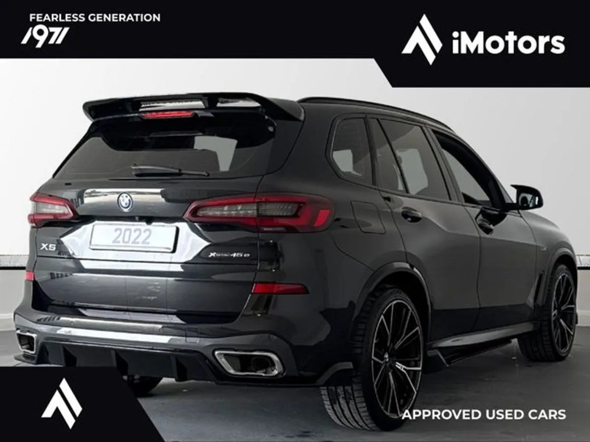BMW X5 M-sport Xdrive 45E M Performance Styling - Image 3