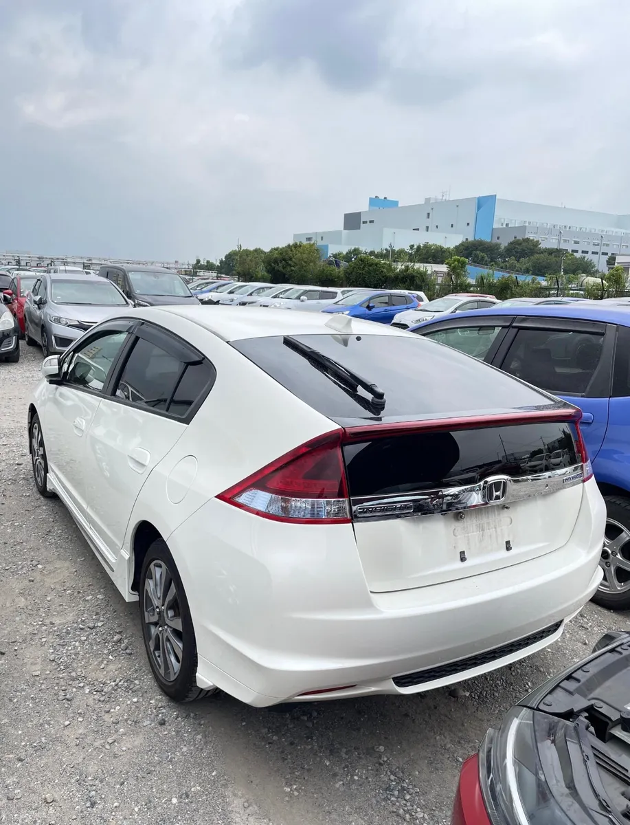 2013 Honda Insight 1.5 Hybrid Exclusive model - Image 4