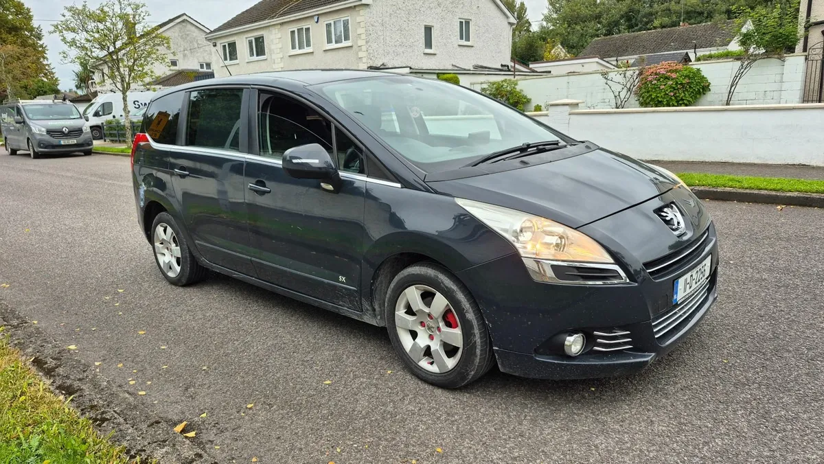 2011 Peugeot 5008 Automatic - Image 1