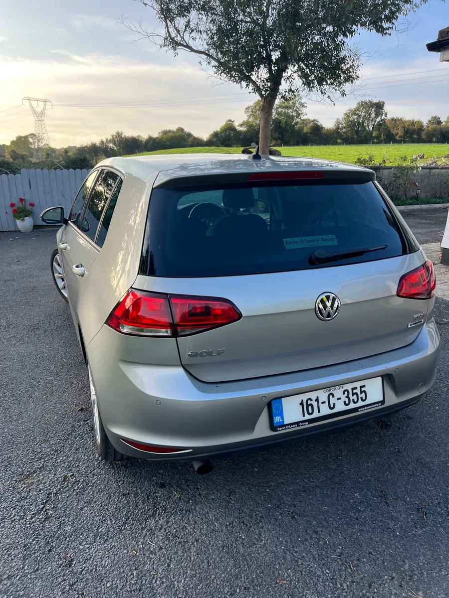 Car - Image 2