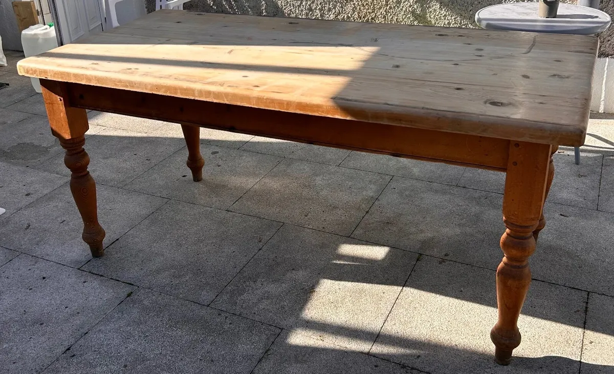 solid wood table - Image 3