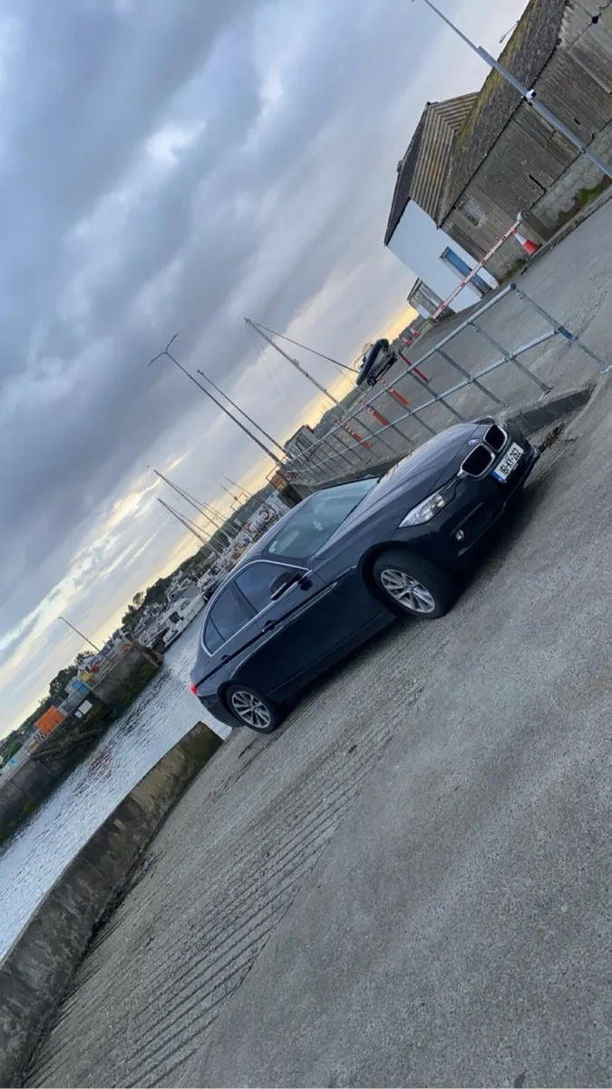 BMW 320D - Image 1