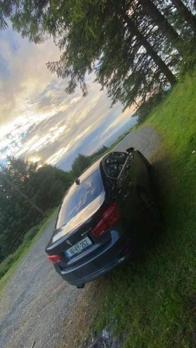 BMW 320D - Image 2