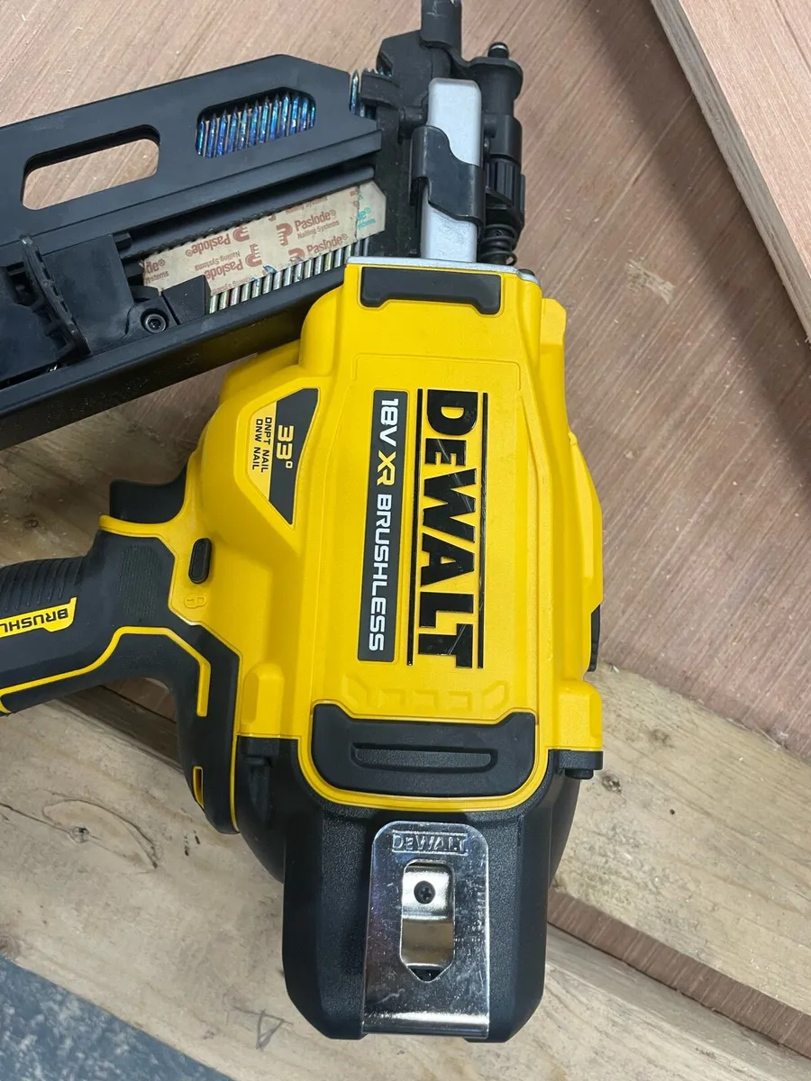 Dewalt New Model framer 12amp - Image 2