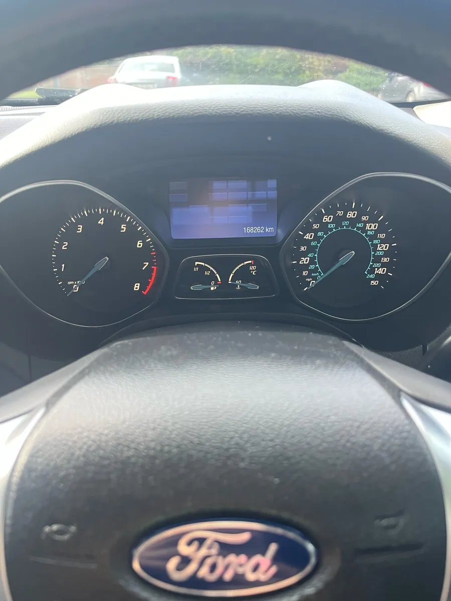 Ford Focus 1.0 Ecoboost Titanium X - Image 4