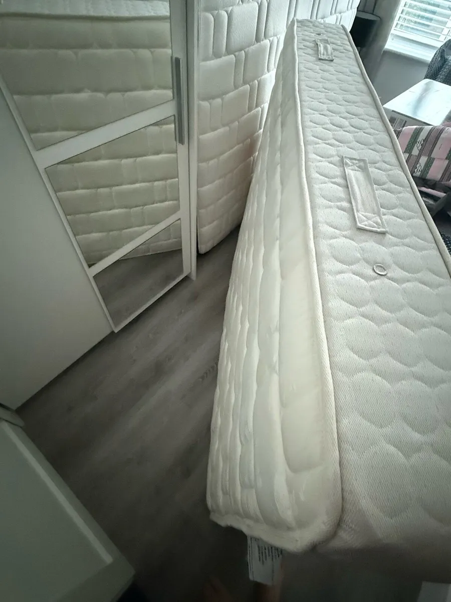 Small double mattress - Image 2