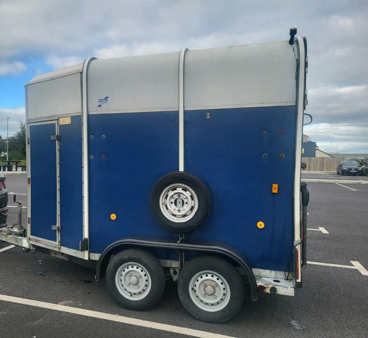 Ifor Williams 505 R - Double Horsebox - Image 2