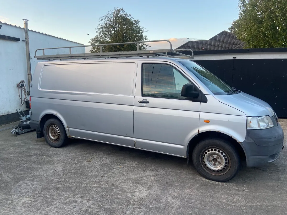 Volkswagen Transporter 2007 - Image 1