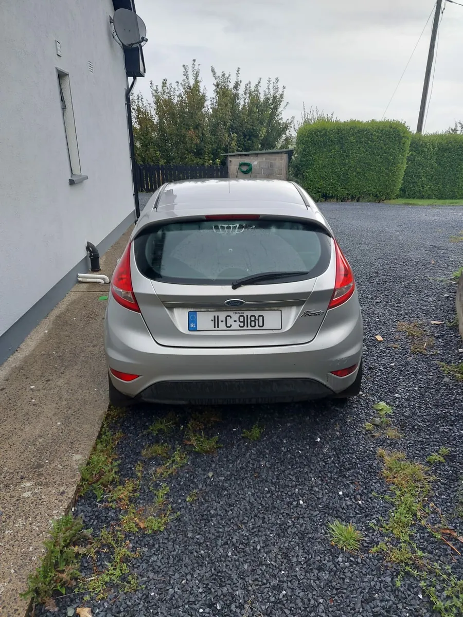 Ford fiesta - Image 2