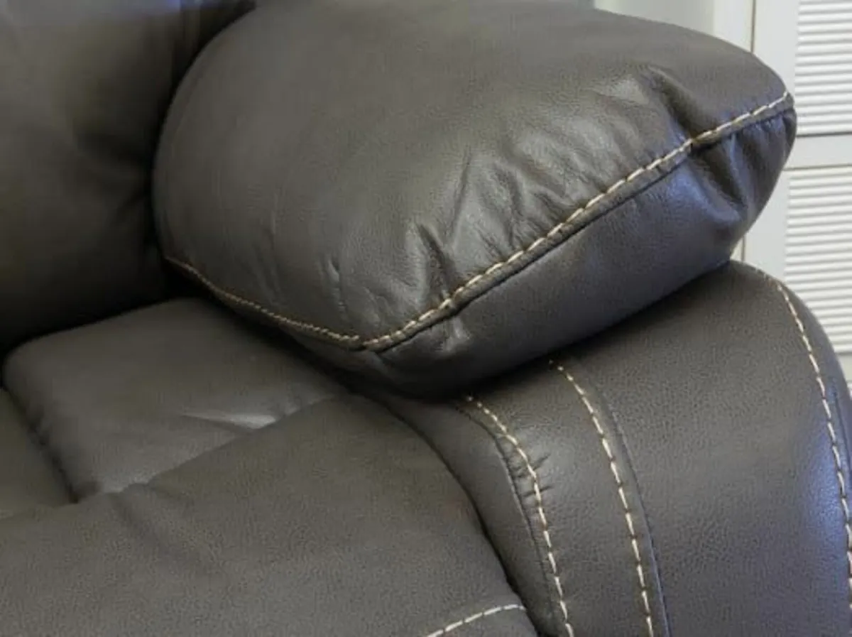 Porter leather sofas - Image 4