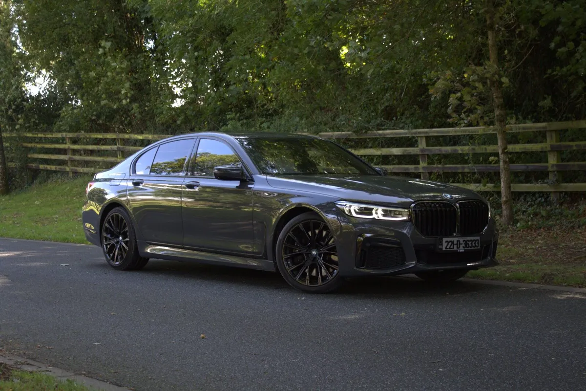 2022 Bmw 745e M Sport - Image 1