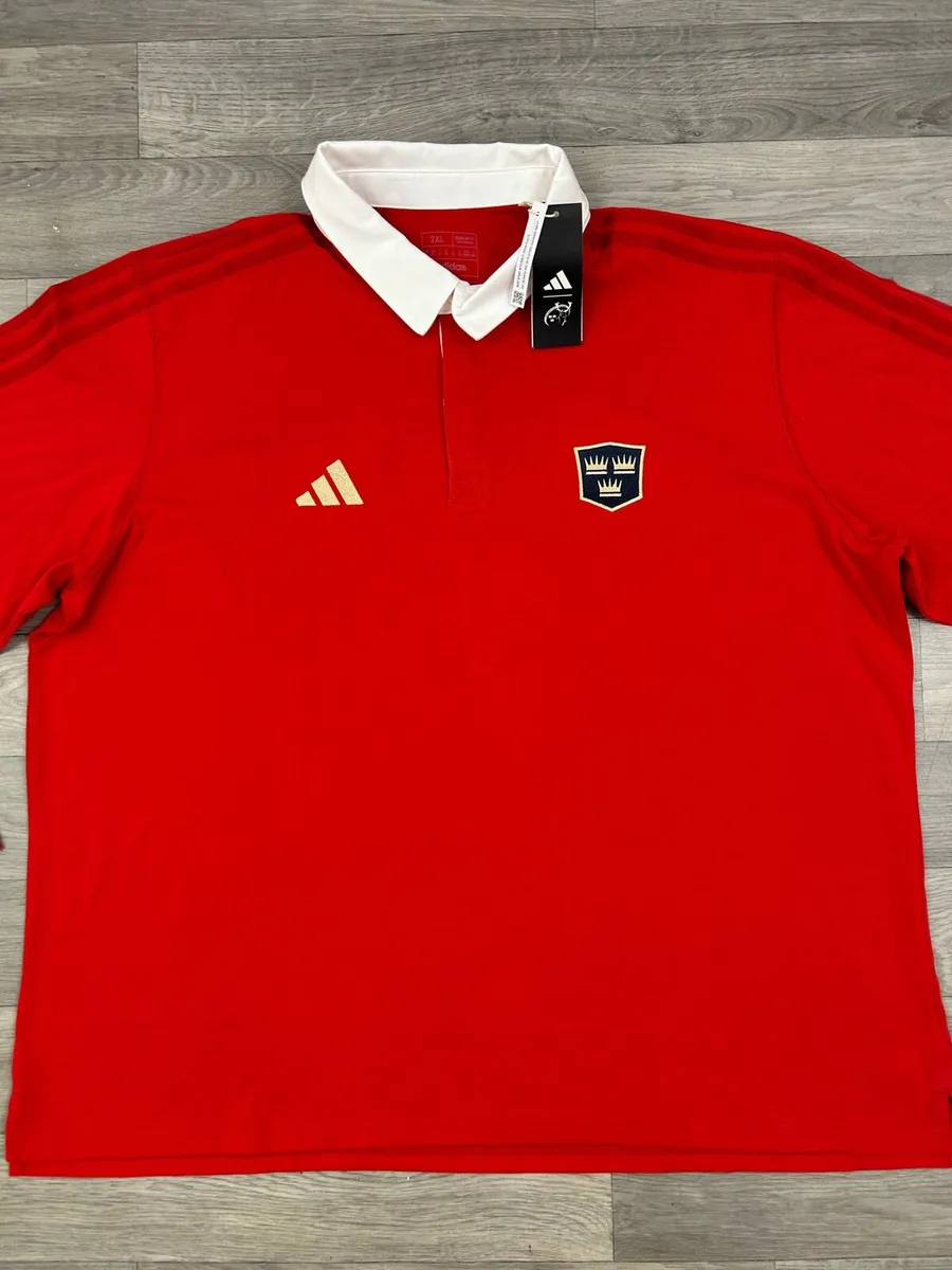 NEW Adidas Munster Heritage Retro Rugby Jersey - Image 2