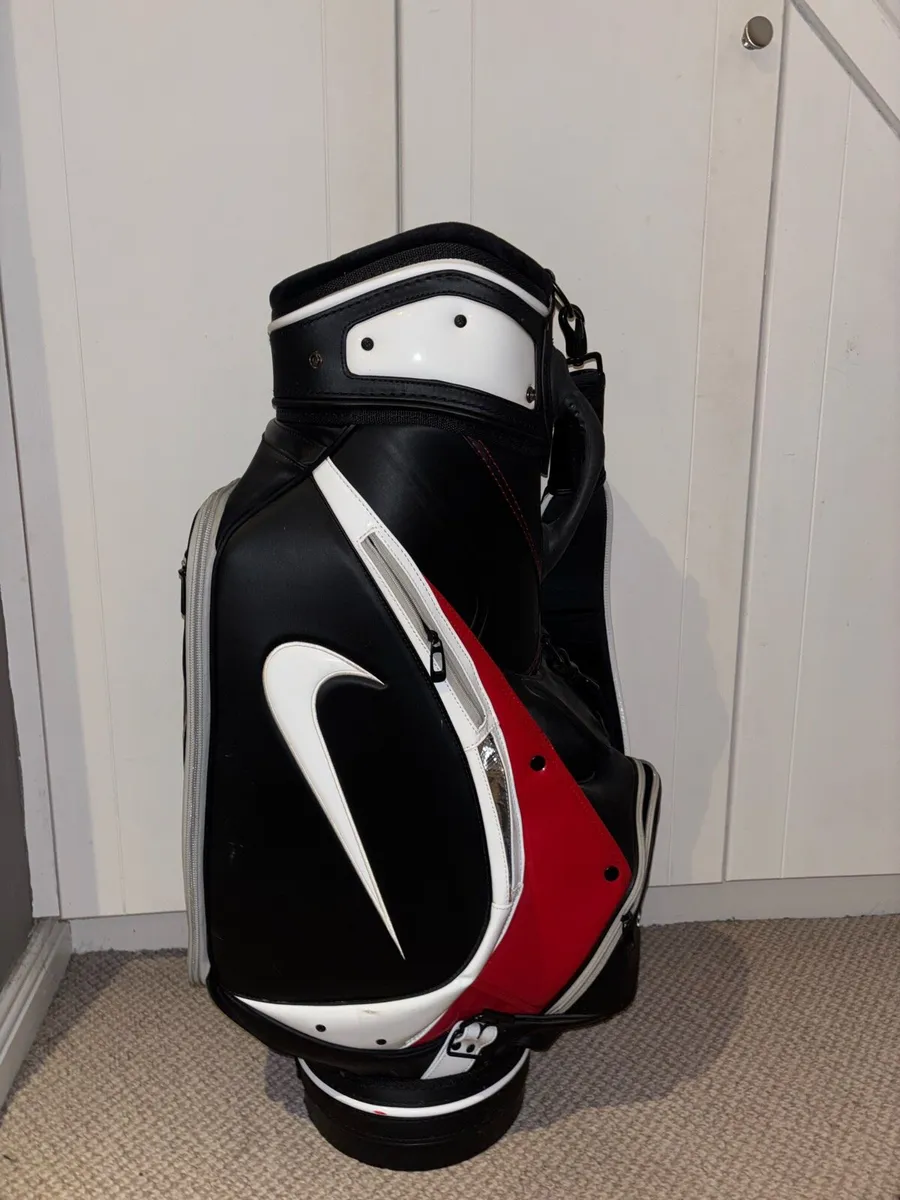 Nike Tour Golf Bag - Image 1