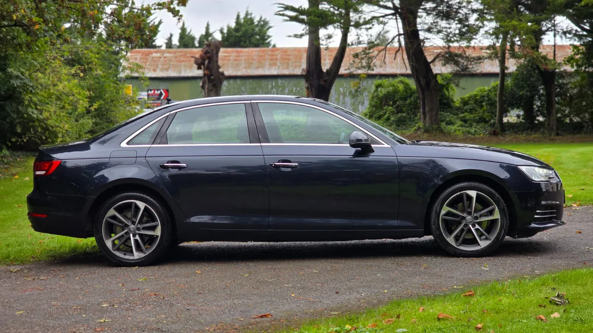 2018 Audi A4 2.0 TDI ULTRA *Leather Interior* - Image 4