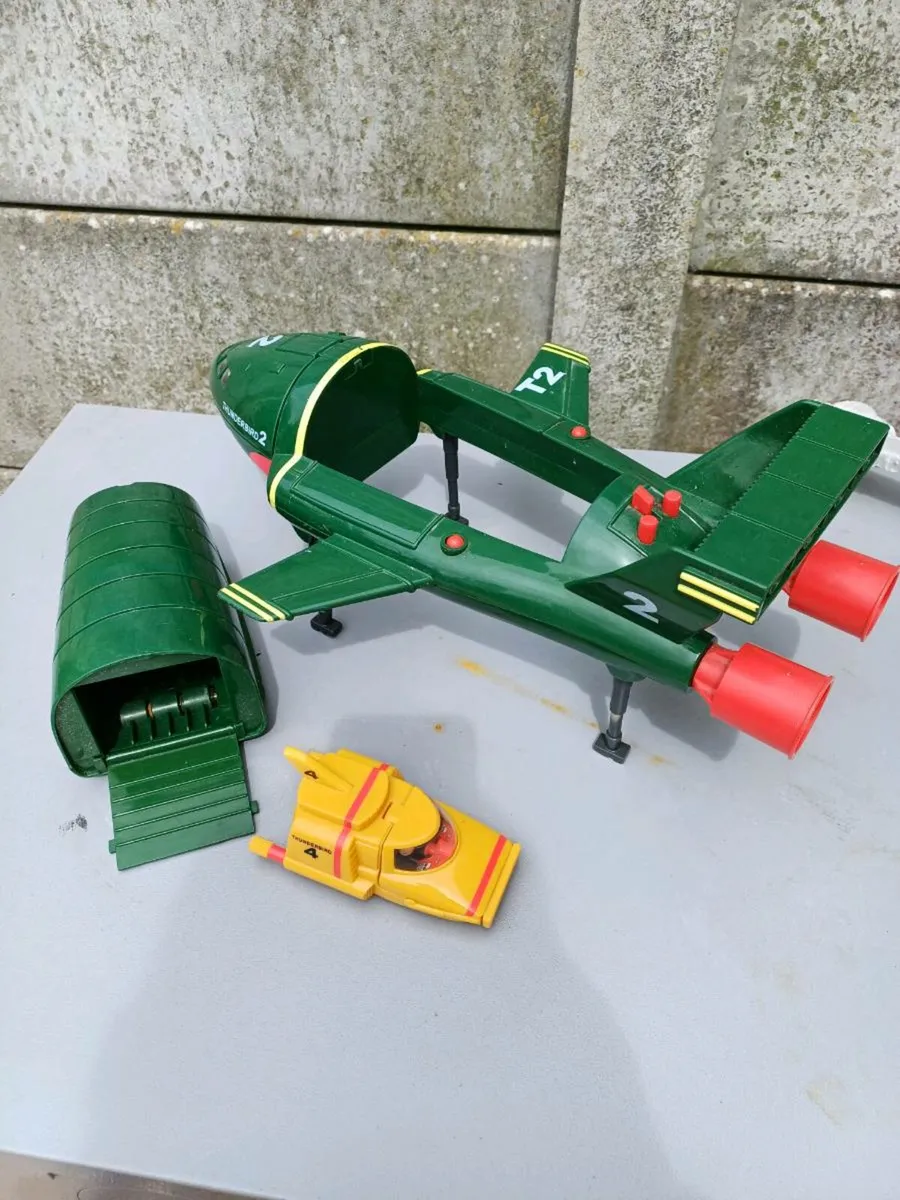 1999 Thunderbirds 2 - Image 1