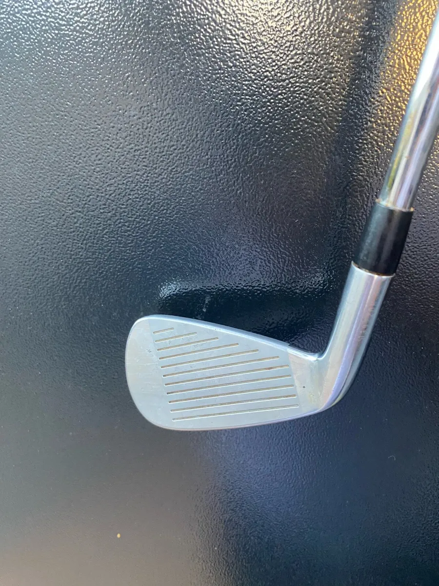 Mizuno MP 18 2 iron - Image 2