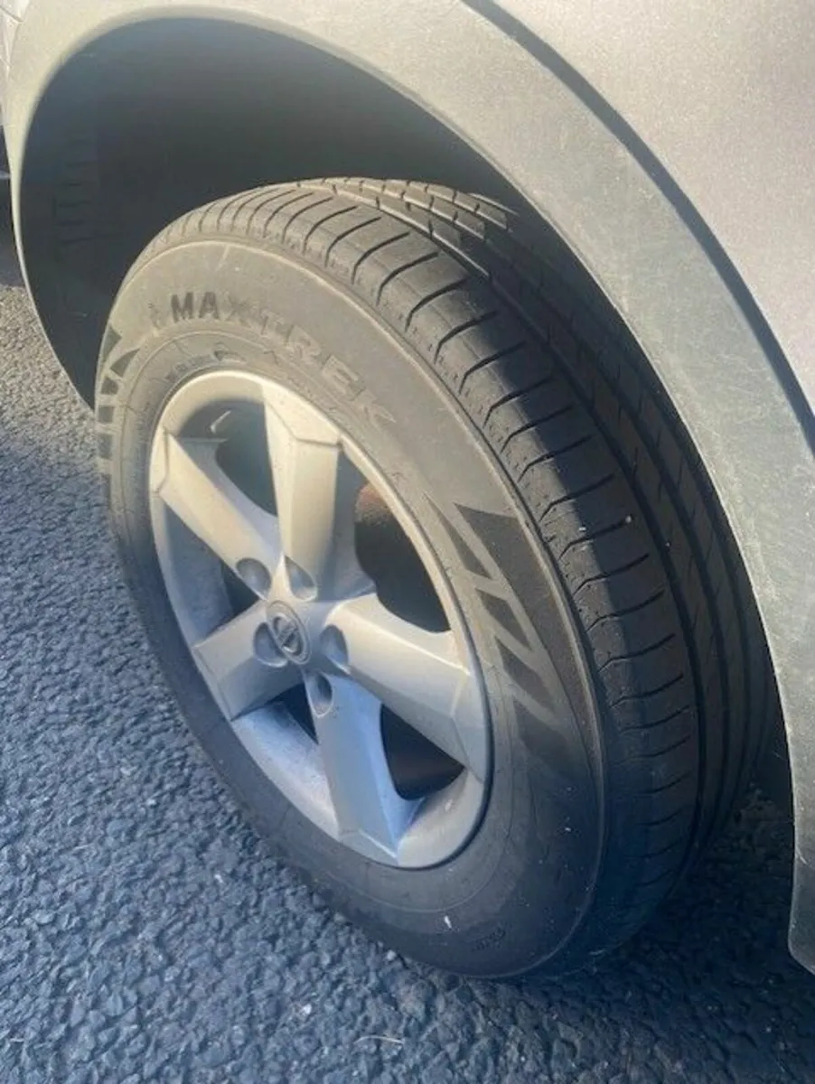Nissan Qashqai 2008 - Image 1