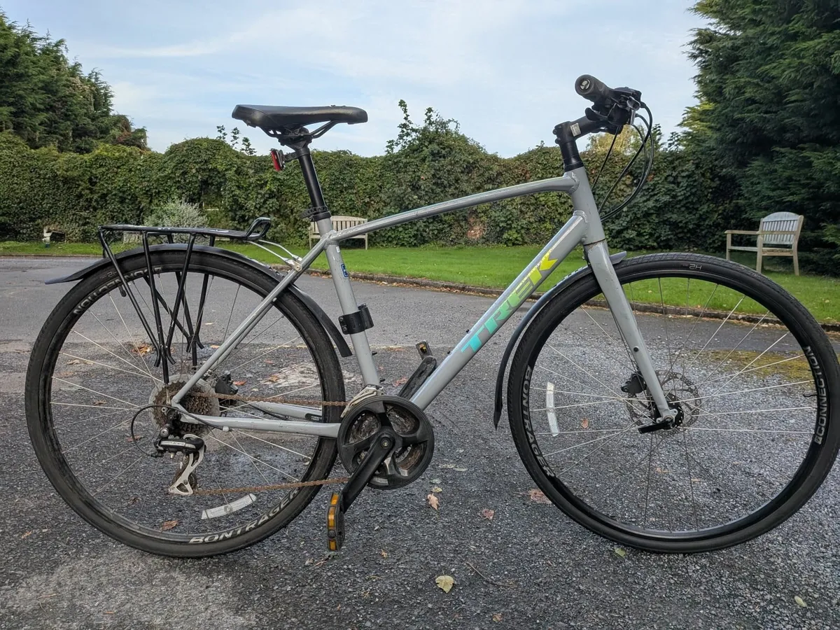 Trek Fx 2 - Hybrid bike - UCD