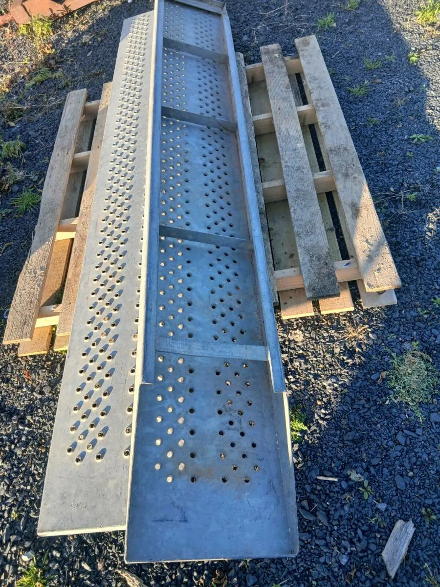 8ft ramps...carry 1500kg each.... - Image 2