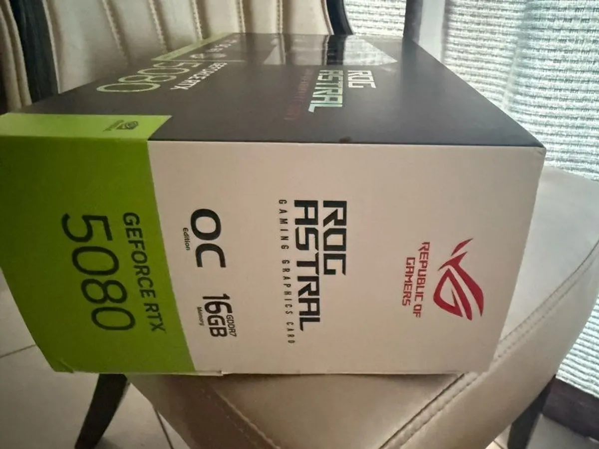 ASUS ROG Astral GeForce RTX 5080 16GB GDDR7 OC Gaming Graphics Card - Image 3
