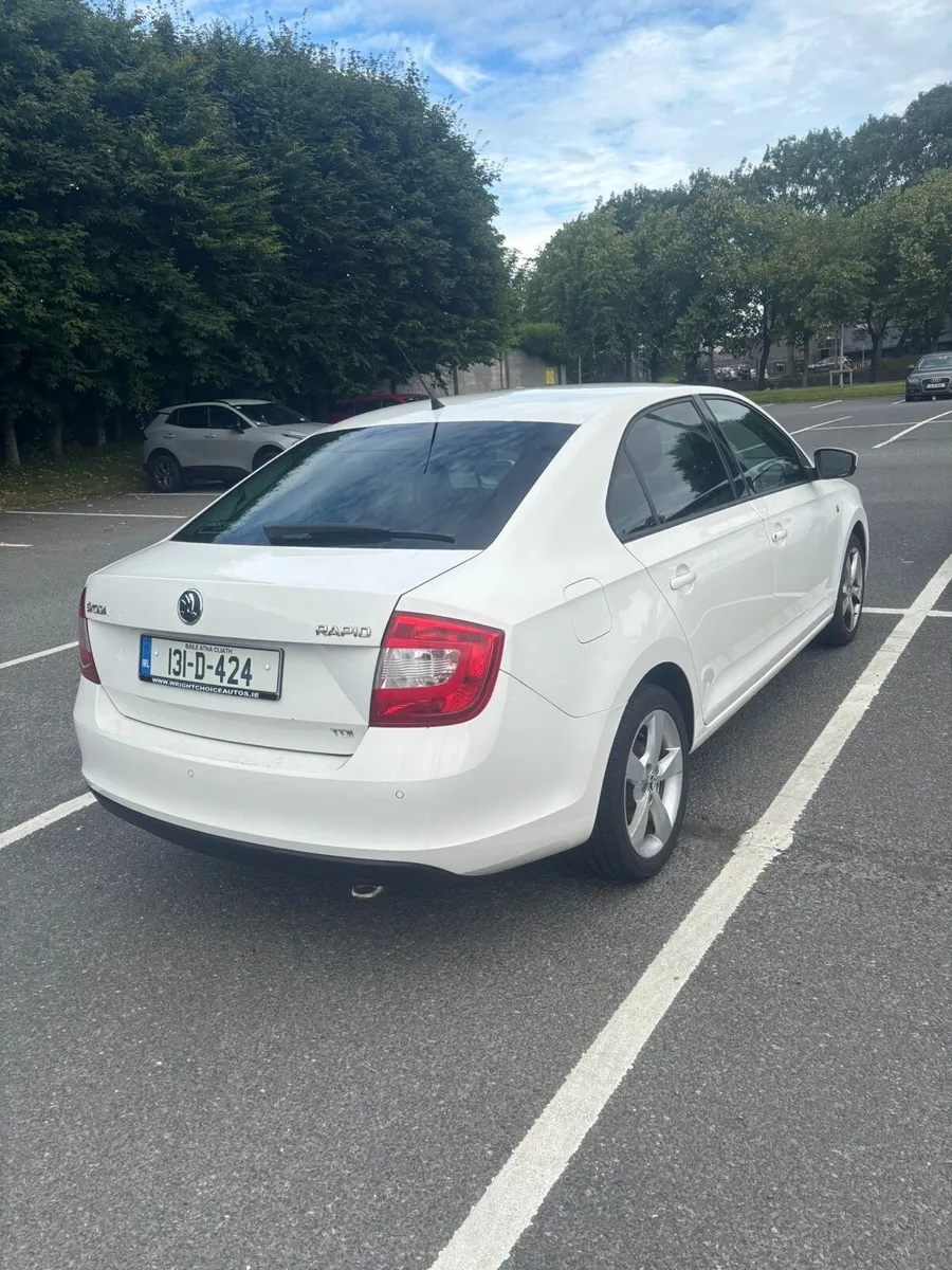 Skoda Rapid - Image 3