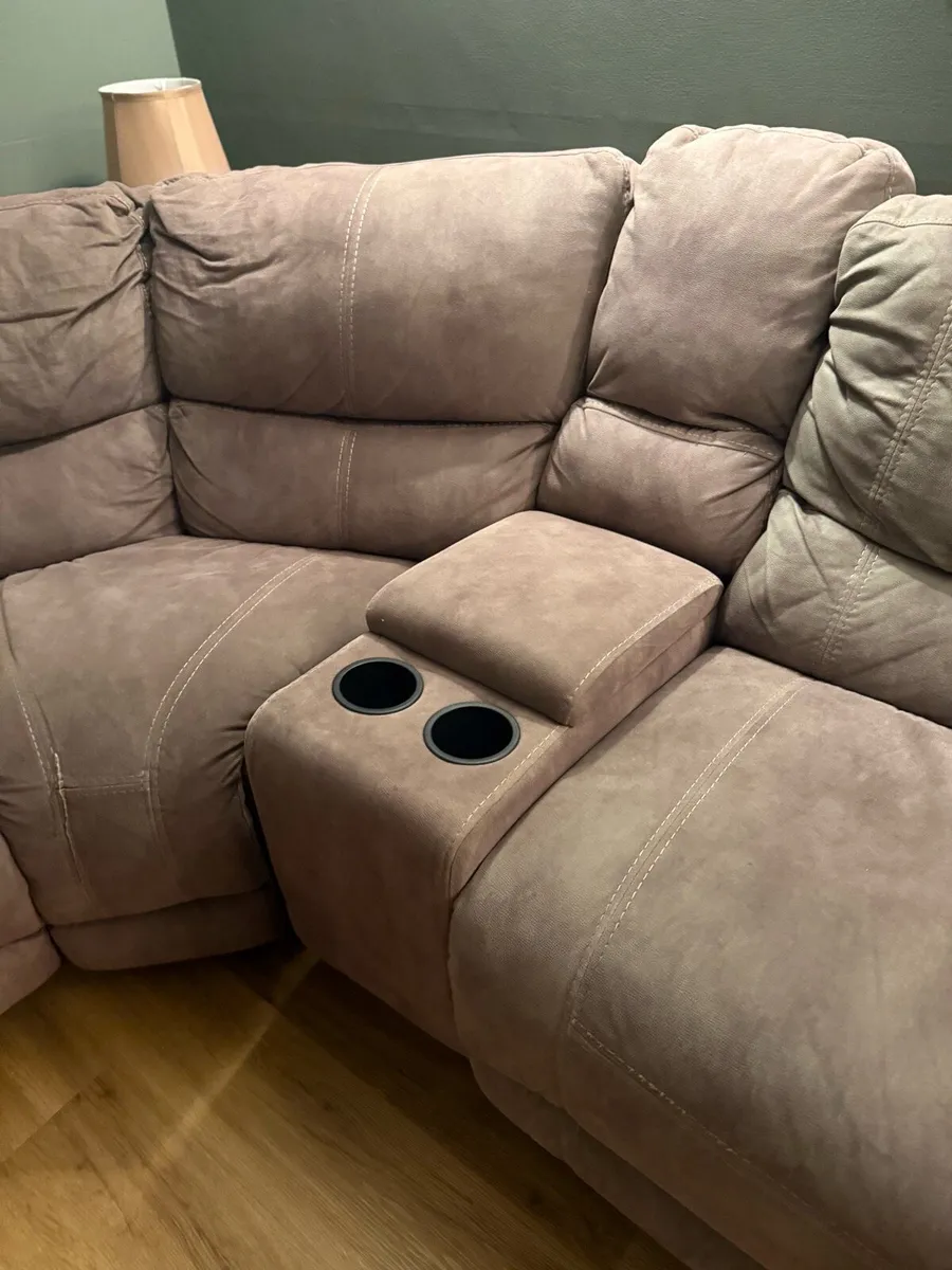 Couch - Image 2