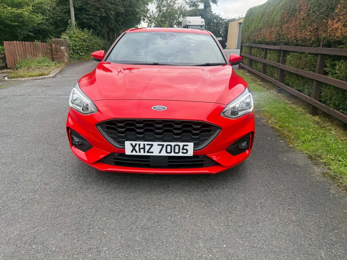 2020 Ford Focus 1.5 TDCI 120 ST Line Top Spec - Image 2
