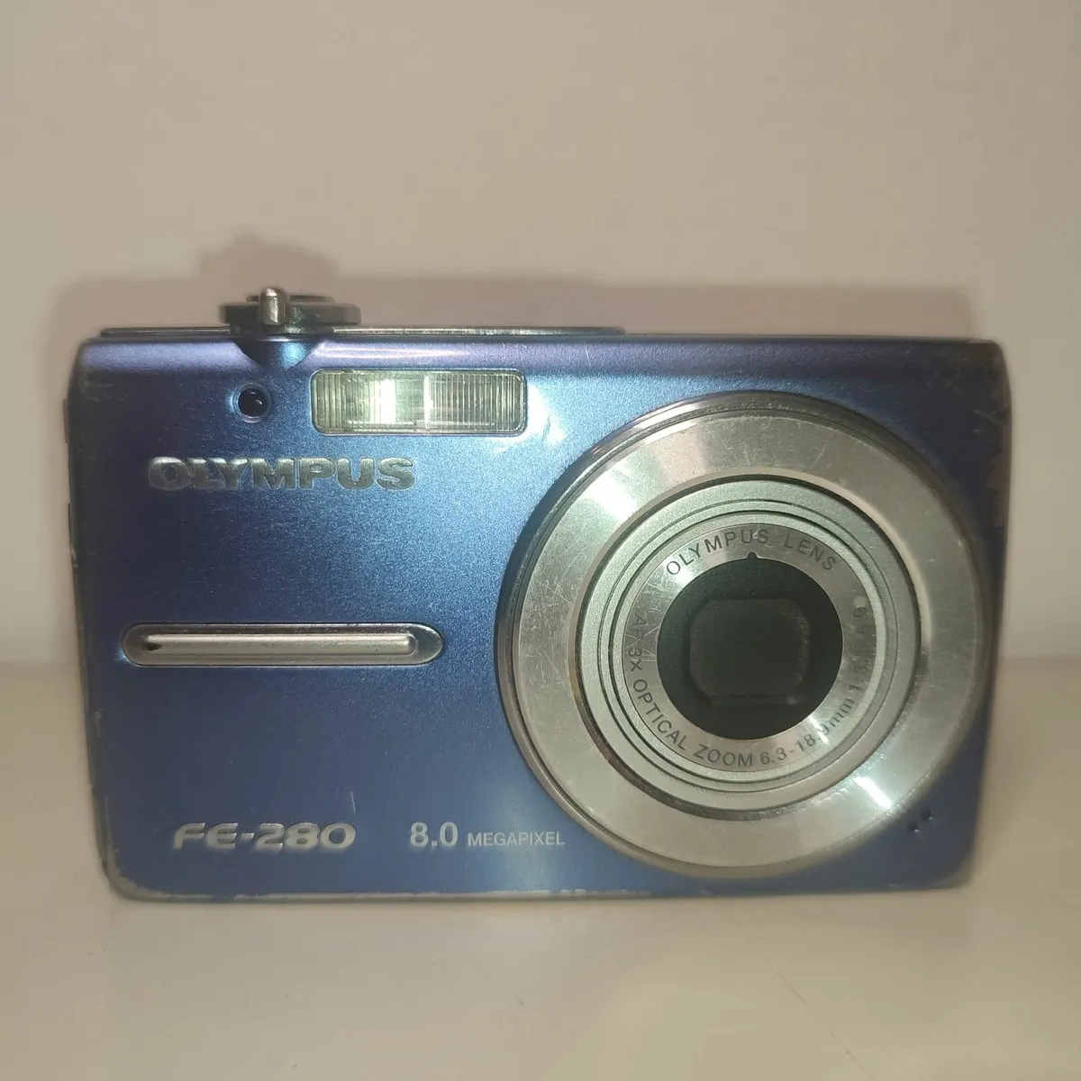 Olympus FE-280 Digital Compact Camera 8.0mp - Work - Image 1