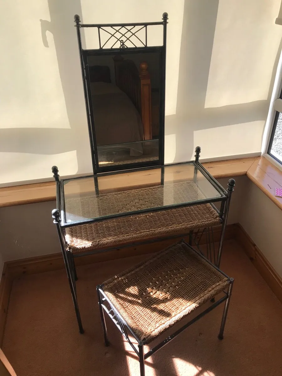 Dressing Table Set - Image 3