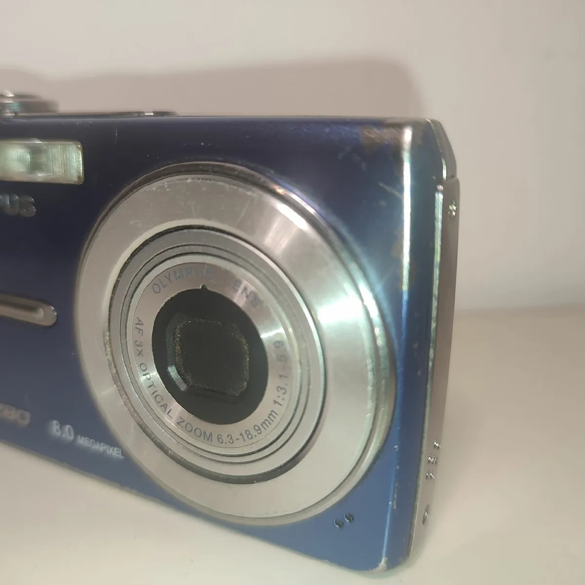 Olympus FE-280 Digital Compact Camera 8.0mp - Work - Image 3